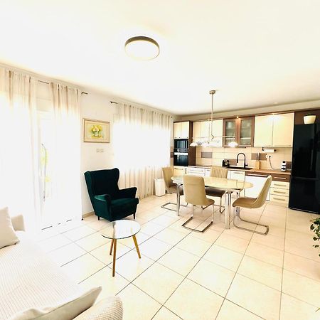 Apartment Sirius Ποντστράνα Εξωτερικό φωτογραφία